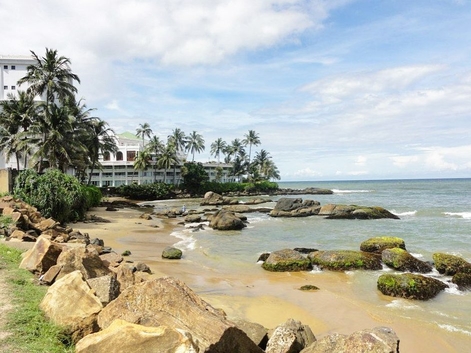 Mount Lavinia Beach